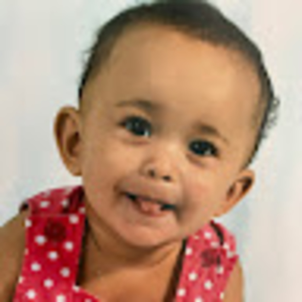 Meet your Posher, Ava